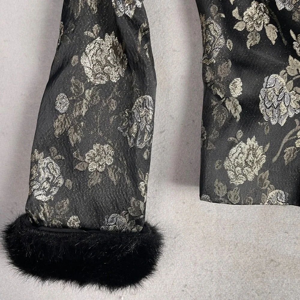 Crimson by Lawrence K Blouse Floral Brocade Faux Fur‎ Cuffs Party Top Size 12